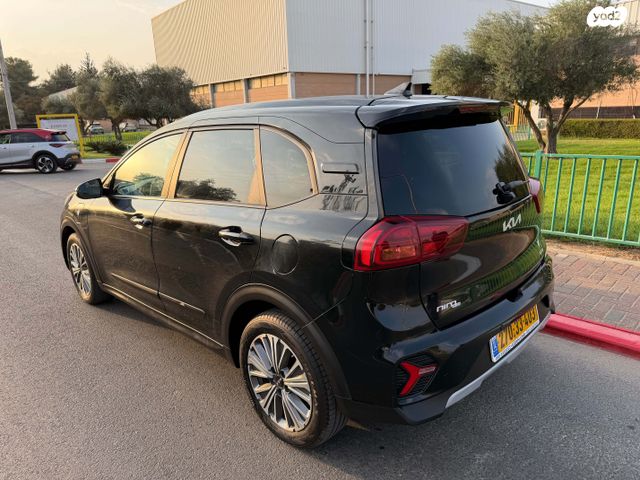 קיה נירו פלוס