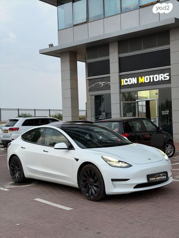מודעת רכב טסלה מודל 3