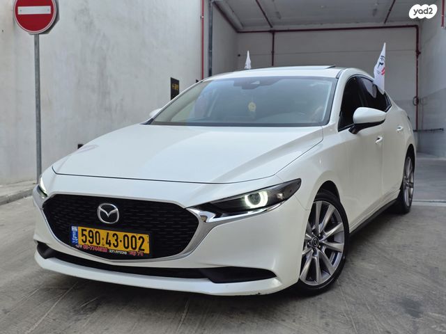 מודעת רכב מאזדה 3