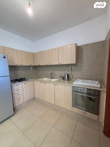 דירה, סול ליפצין 44, חומת שמואל, הר חומה, ירושלים