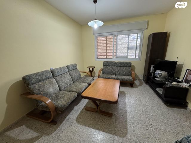 מרדכי מקלף 3