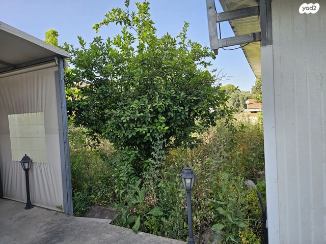 בית פרטי/ קוטג', יצחק שדה 23, מרכז עפולה עלית, עפולה