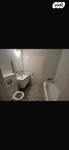 דירה, הרימון 61, הפרחים, קרית גת