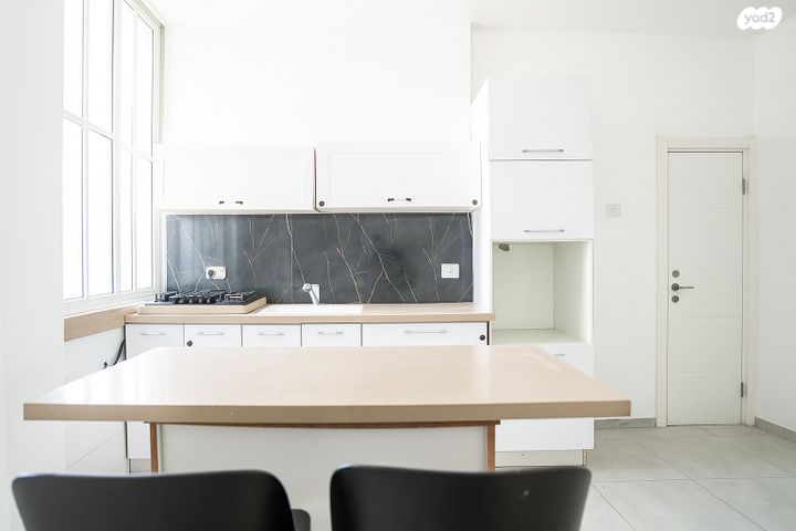 דירה, שדרות העצמאות 79, הגבול רוטשילד, בת ים