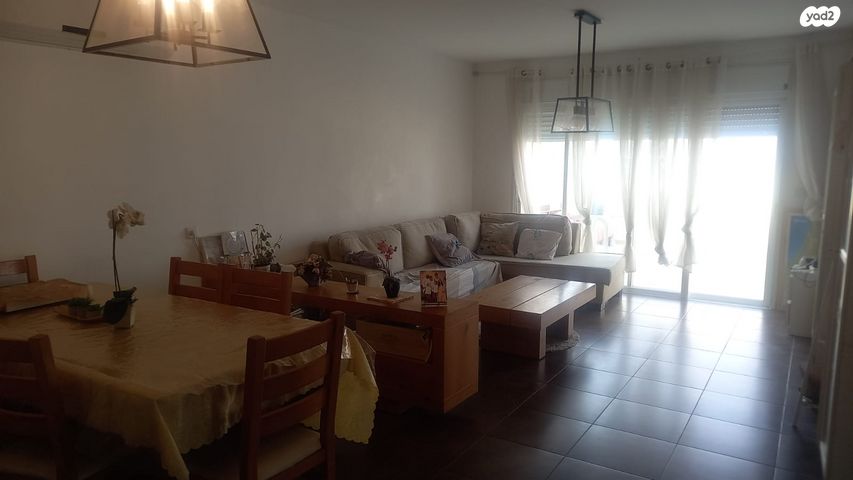 דופלקס, יפה נוף 52, פדואל, פדואל