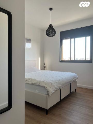 דירה, ארלוזורוב 1, אפרים, חדרה