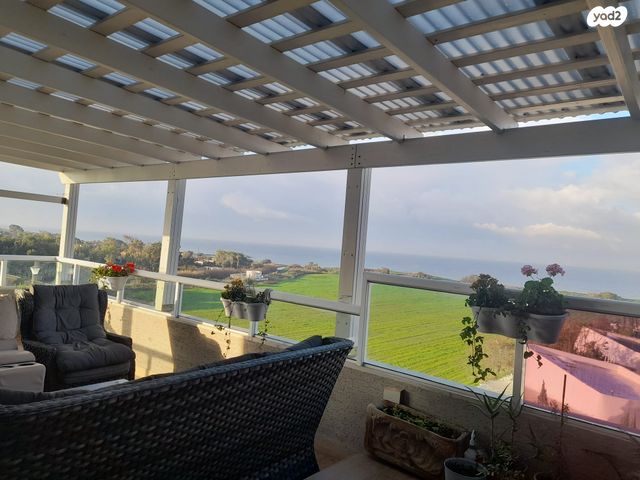 גג/ פנטהאוז, השקד 25, עין שרה, נהריה