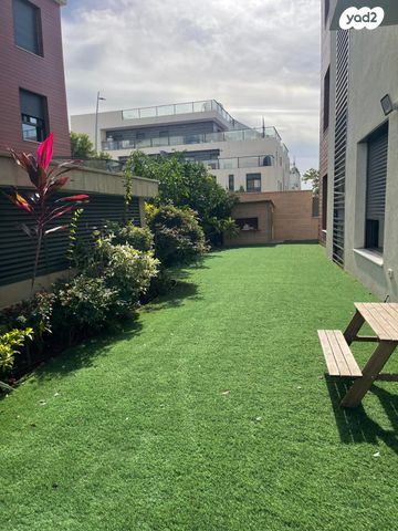 דירת גן, הארבל 6, פרדסיה, פרדסיה