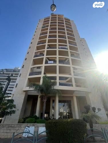 דירה, סוקולוב 24, מגדיאל, הוד השרון