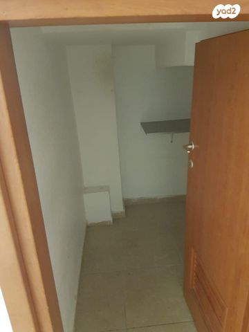 דירת גן, הרכס 72, נופי סלע, מעלה אדומים