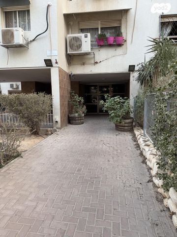 דירה, מרדכי מקלף 3, שכונה ו', באר שבע