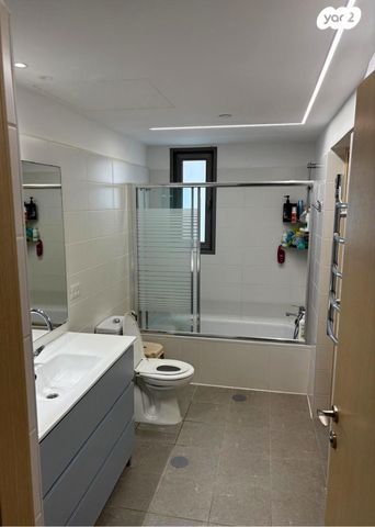 דירה, שלמה אלירז 9, רמב"ם, ראשון לציון