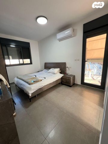 דירה, אהובה עוזרי 1, המחנה הצבאי, קרית מלאכי