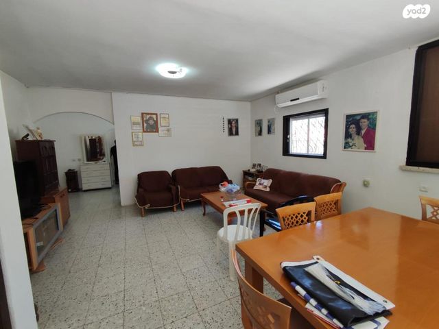 דירה, השלושה 5, עמידר, בת ים