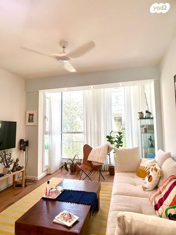 עמנואל הרומי 9