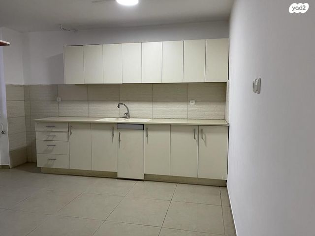 דירה, יחזקאל בן בוזי 7, רמת ידין, נתניה