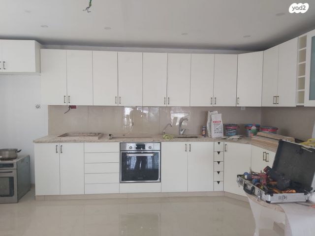 דירה, דגל ראובן 64, בר יהודה, פתח תקווה