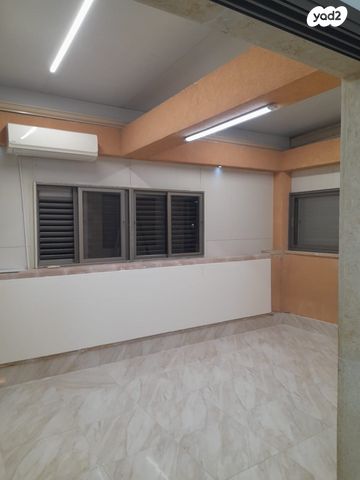 דרך נווה דקלים 10