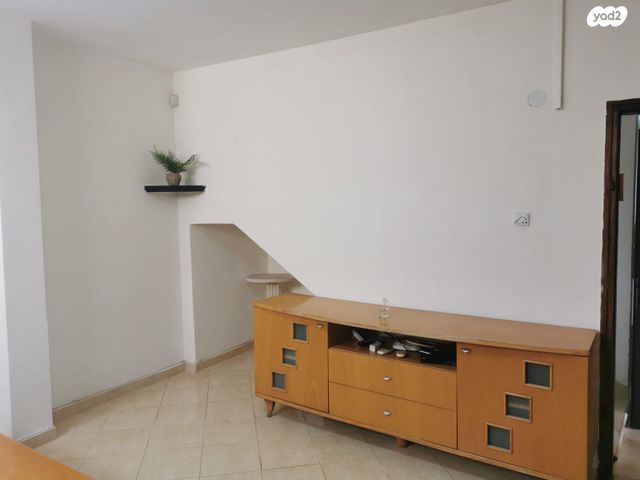 יחידת דיור, דרך הנחשונים 20, רובע ב', אריאל