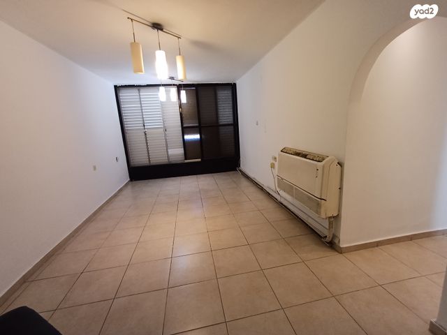 דירה, אנה פרנק 41, באבוב, בת ים