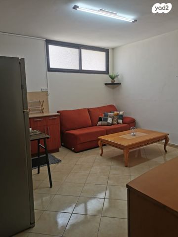 יחידת דיור, דרך הנחשונים 20, רובע ב', אריאל