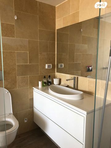 דירה, יוניצמן 21, גלילות, תל אביב יפו