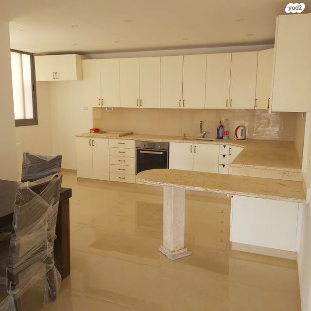 דירה, דגל ראובן 64, בר יהודה, פתח תקווה