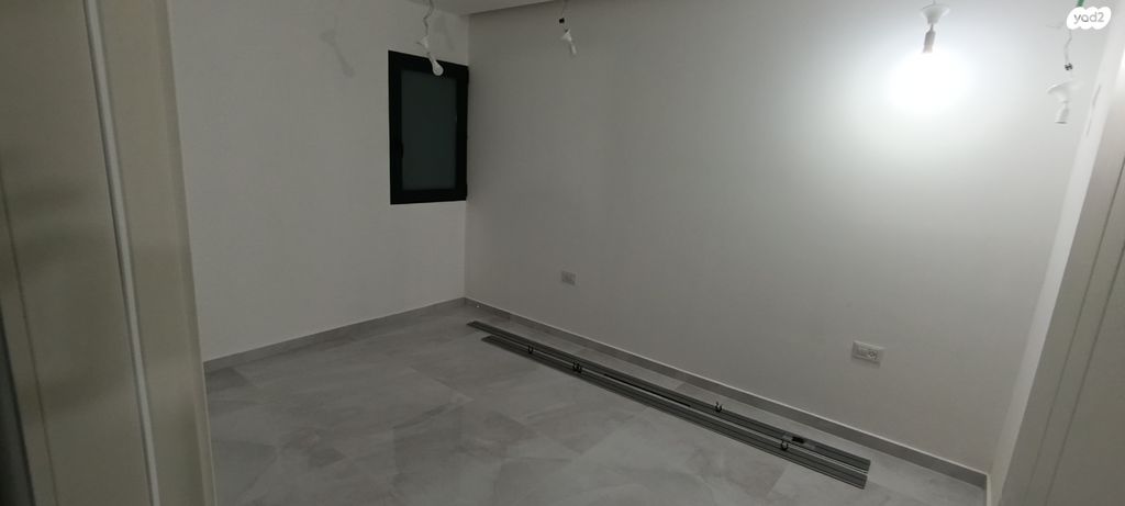 דירה, קורקידי 20, נווה עופר, תל כביר, תל אביב יפו