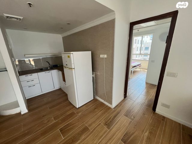 דירה, דוד אלעזר 10, חוף הכרמל, חיפה