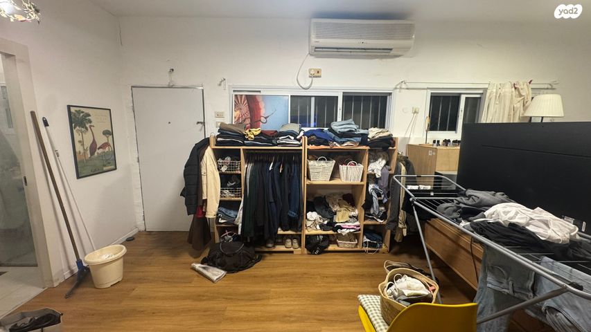 דירה, שדרות יהודית 29, מונטיפיורי, הרכבת, תל אביב יפו