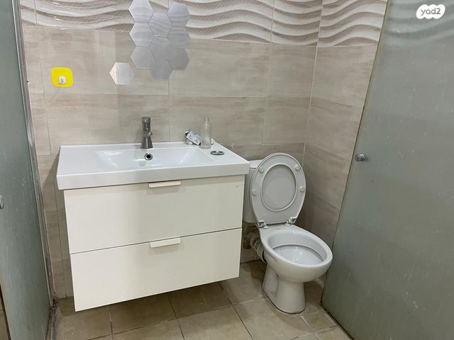 יחזקאל בן בוזי 7