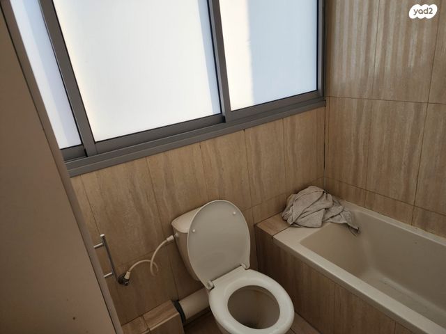 גג/ פנטהאוז, עמק יזרעאל 13, נחלת שמעון, בני ברק