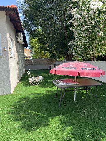 בית פרטי/ קוטג', הטופח 148, בני ראם, בני ראם