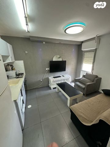 דירה, מבצע קלשון 16, שכונה ו', באר שבע