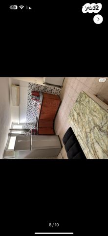 יחידת דיור, שביל האלון 1, בת הדר, בת הדר