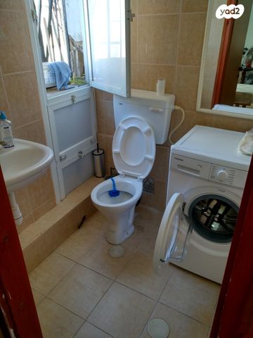 דירה, רוטשילד 33, הגבול רוטשילד, בת ים