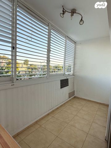 דירה, שדרות ירושלים 1, קרית ים  א', קרית ים