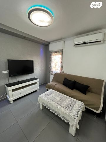 דירה, מבצע קלשון 16, שכונה ו', באר שבע