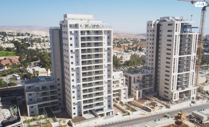 דירה, דרך קדם 30, נופי סלע, מעלה אדומים