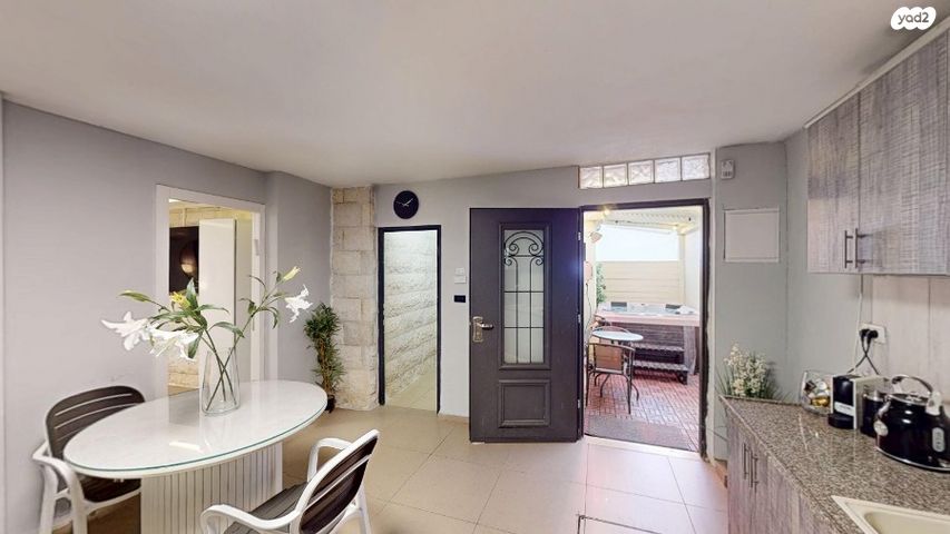 דירה, יקינטון 11, גבע בנימין, אדם - גבע בנימין