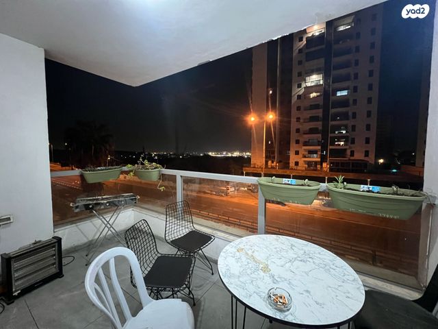 בית פרטי/ קוטג', שמחה הולצברג 2, קרית שמחה, ראשון לציון