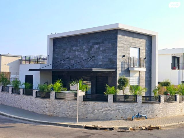 בית פרטי/ קוטג', הגאולה 1, ניצן, ניצן