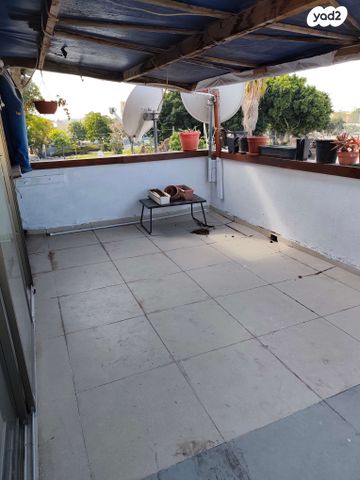 גג/ פנטהאוז, אייר 26, עזרא, הארגזים, תל אביב יפו