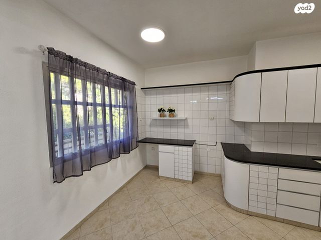 דירה, התשבי 28, רמת התשבי, חיפה