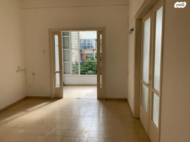 אלכסנדר ינאי 21