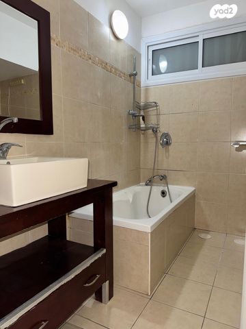 דירה, פנחס לבון 1, נווה רמז, חולון