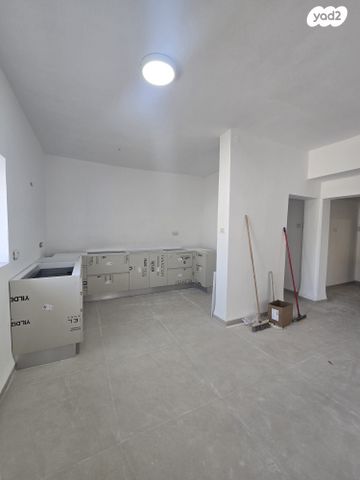 דירה, הקיבוצים 15, קרית חיים מזרחית, חיפה