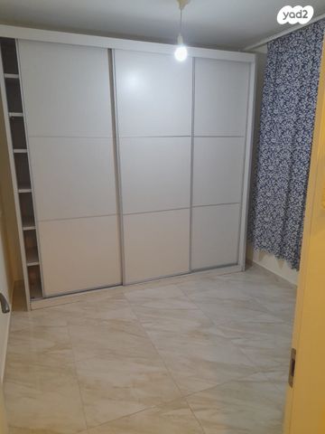 יחידת דיור, דרך נווה דקלים 10, ניצן, ניצן