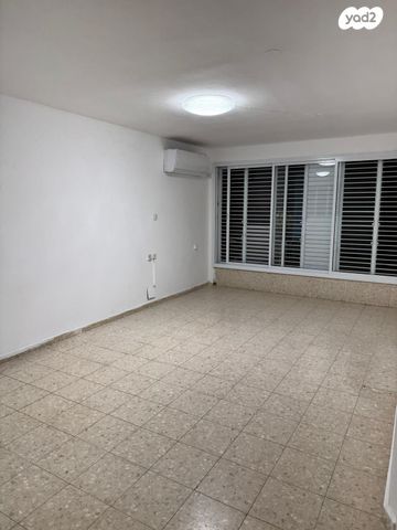 דירה, פנחס לבון 1, נווה רמז, חולון