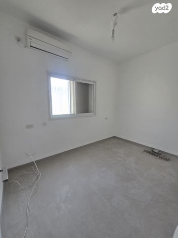 דירה, הקיבוצים 15, קרית חיים מזרחית, חיפה